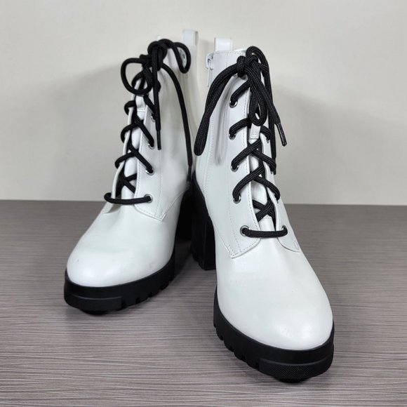 BP. Masson Bootie, White Faux Leather Womens Sz 8 - Picture 4 of 10